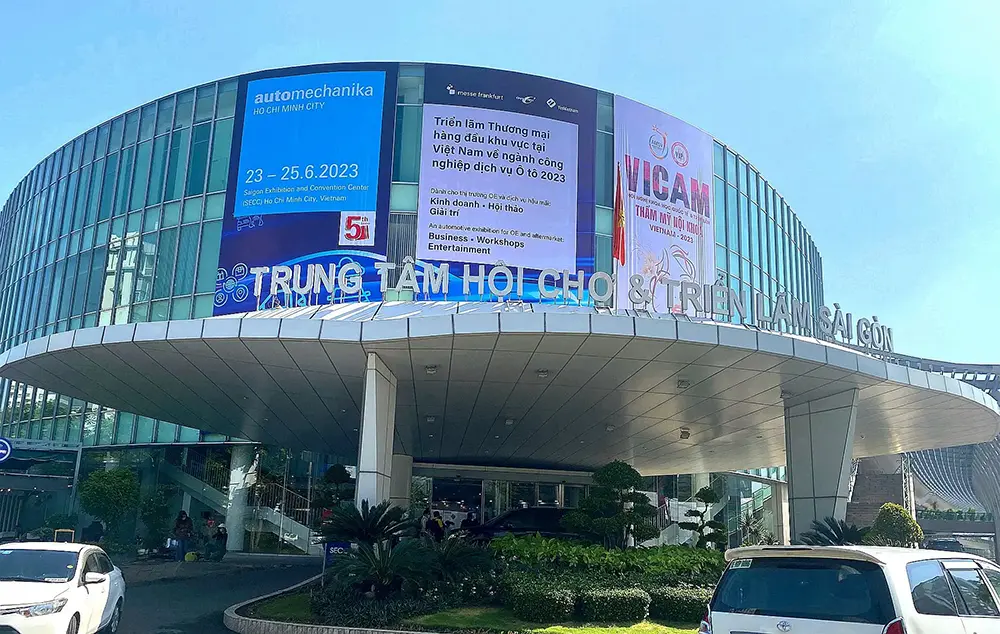 Luxfighter Car LED Headlight 2023 Automechanika Ho Chi Minh City